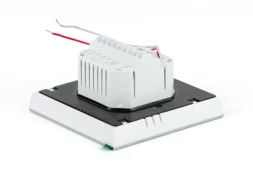 Командоконтроллер AMT со встроенным термостатом Греерс