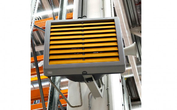 Водяной тепловентилятор Тепломаш КЭВ-60M5W1