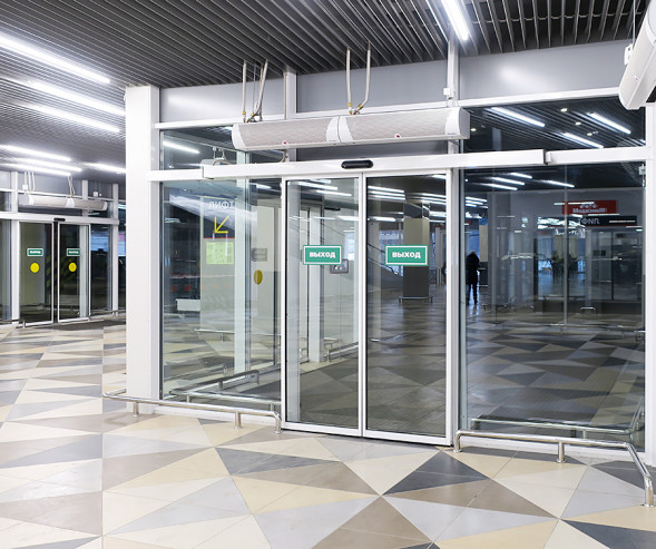 Водяная тепловая завеса Тепломаш КЭВ-20П2111W